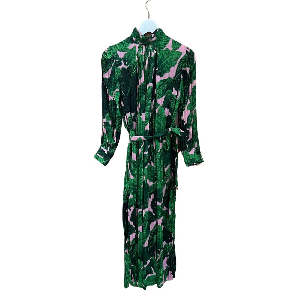 Beautiful green palm print dress